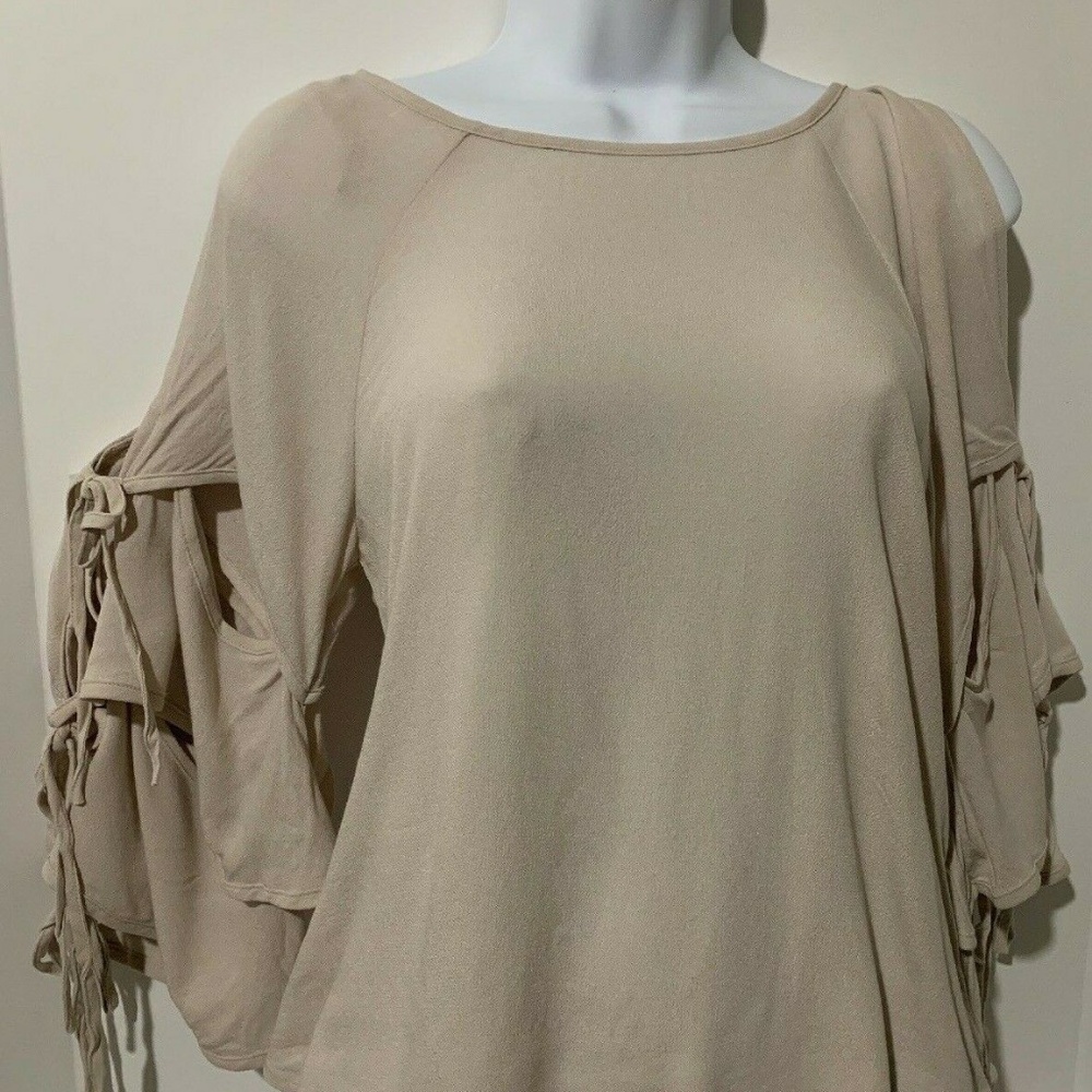 Willow & Root Oatmeal Color Women Top Blouse